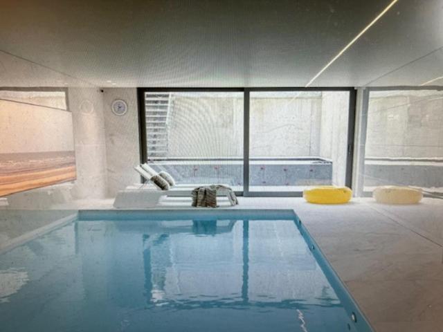 Schravenhoek Met Indoorzwembad En Sauna Veurne Zewnętrze zdjęcie