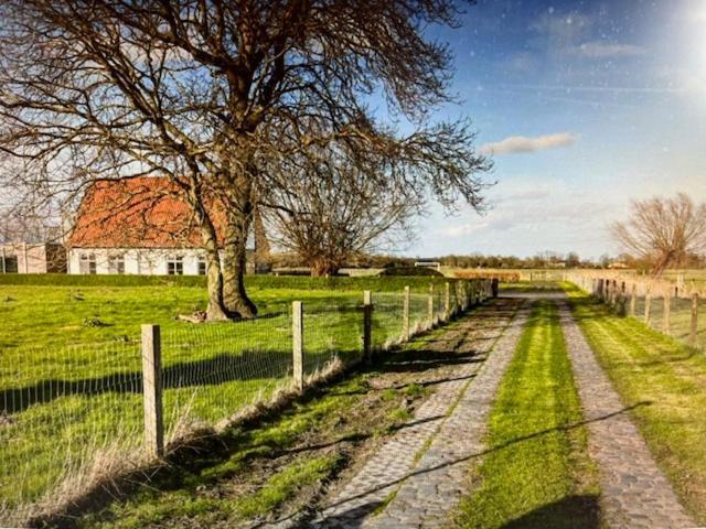 Schravenhoek Met Indoorzwembad En Sauna Veurne Zewnętrze zdjęcie